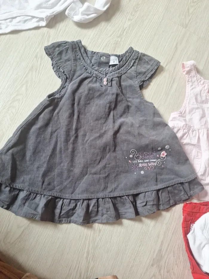 Lot de vêtements printemps-été fille taille 9 mois 71 cm - photo numéro 4
