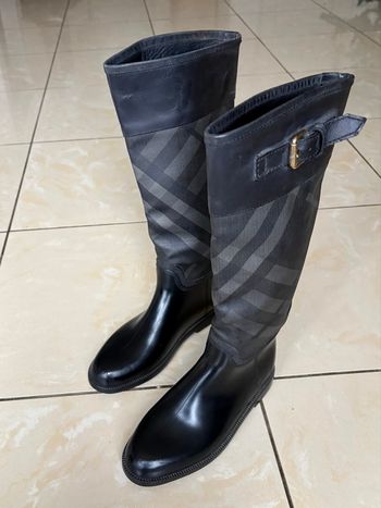 Bottes hautes noire Burberry - taille 37