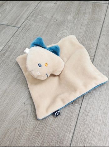 Doudou bébé dino