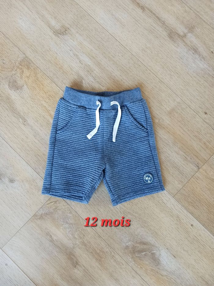 Short In Extenso 12 mois