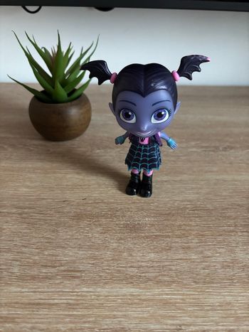 Figurine vampira Disney 