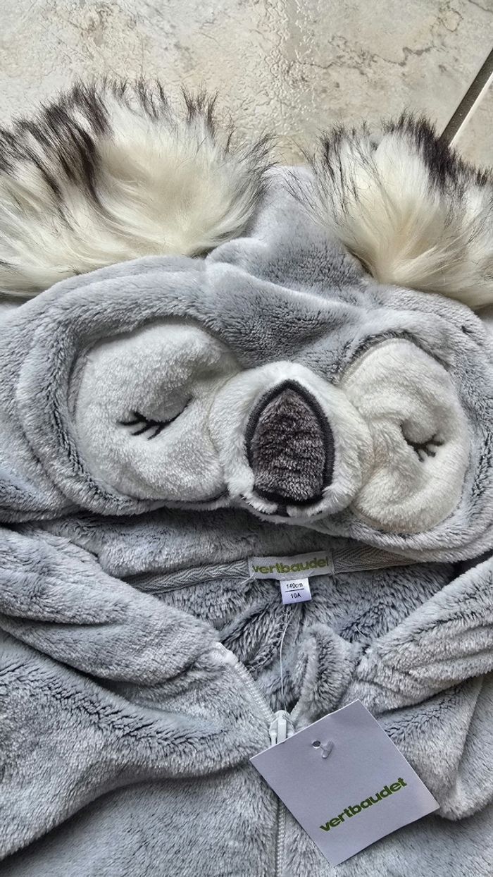 (NEUF non porté) 🏷🥰😍🩷 surpyjama 10 ans fille 🩷😍🥰.(ferme) - photo numéro 4