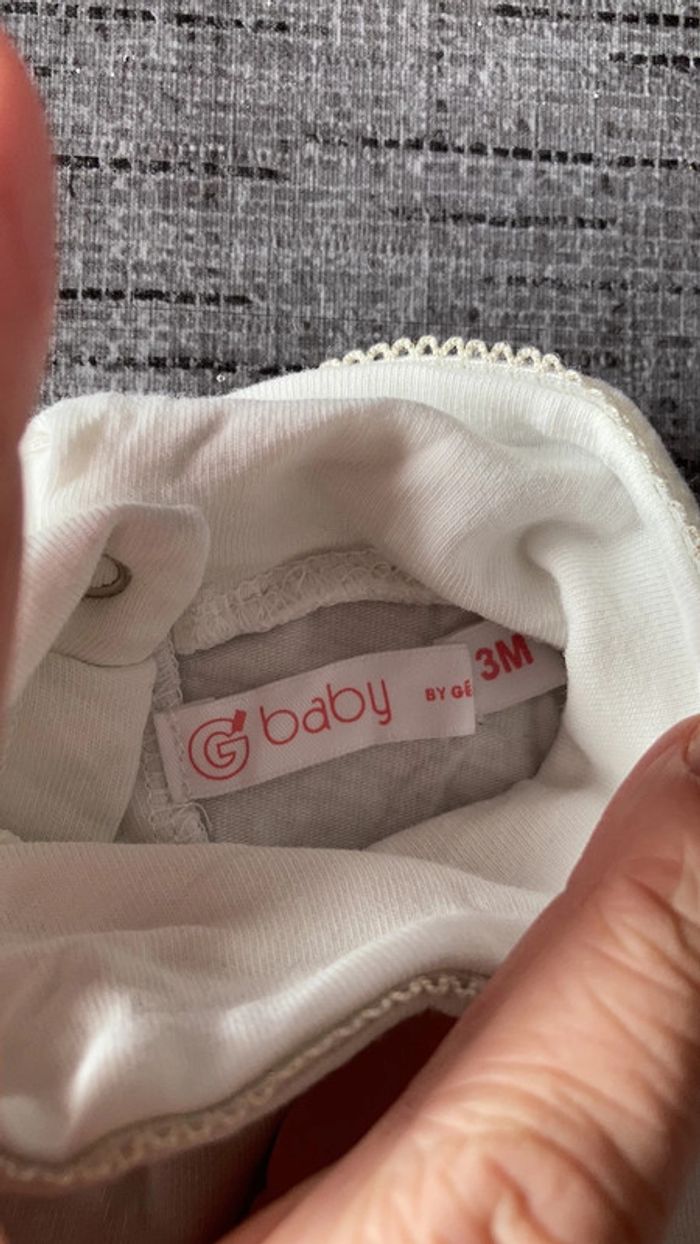 Haut manches longues 3 mois fille - photo numéro 2