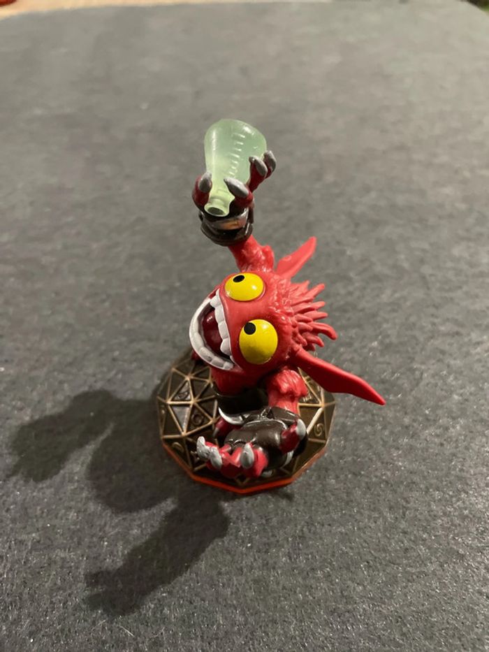 Figurine Skylanders Giants Punch Pop Fizz - photo numéro 2