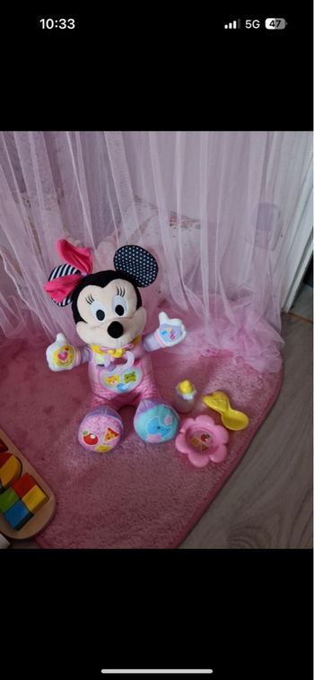 Peluche Minnie interactive