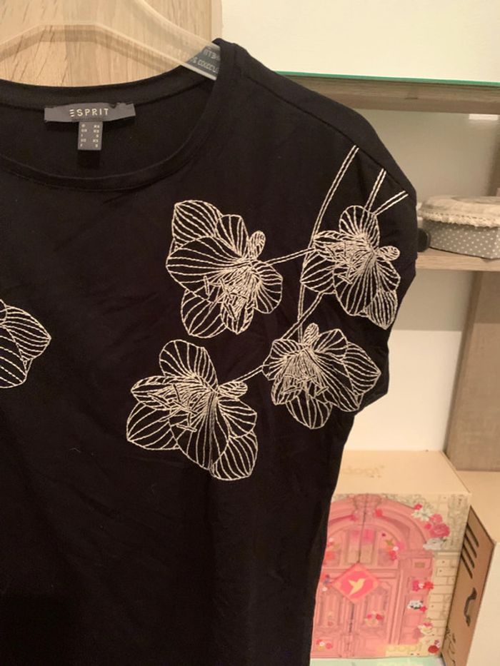 tu shirt sans manches - photo numéro 3