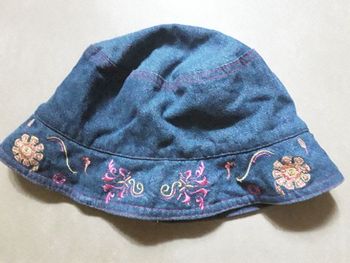 Chapeau été fille 54 cm soit 4-8 ans NEUF