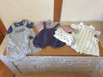 Lot de vêtements ete 6 mois