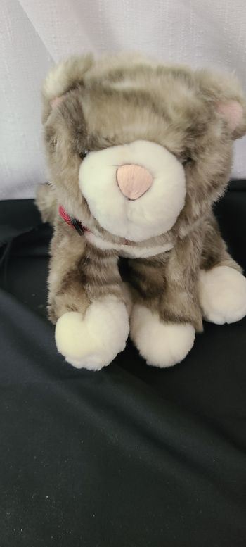 chat gris et blanc keel toys