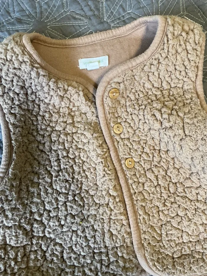 Gilet sans manche marron effet mouton - photo numéro 2