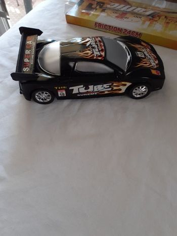 Voiture à friction  neuf