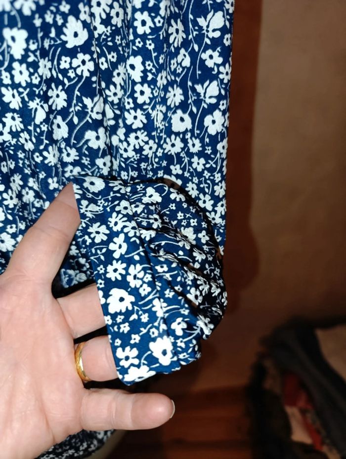 Sublime blouse bouffante taille 4 soit 42/44 neuve - photo numéro 6