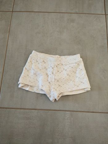 Short crème h&m fille taille 9/10 ans
