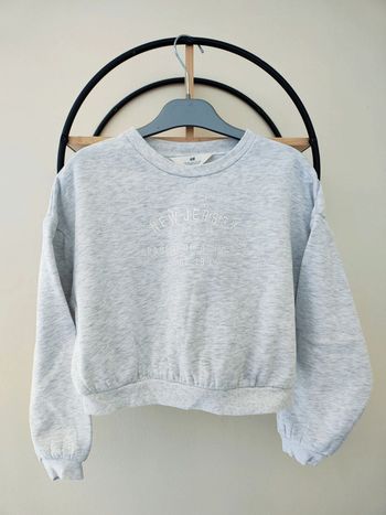 8 10 ans sweat h&m ( coupe plutôt courte )