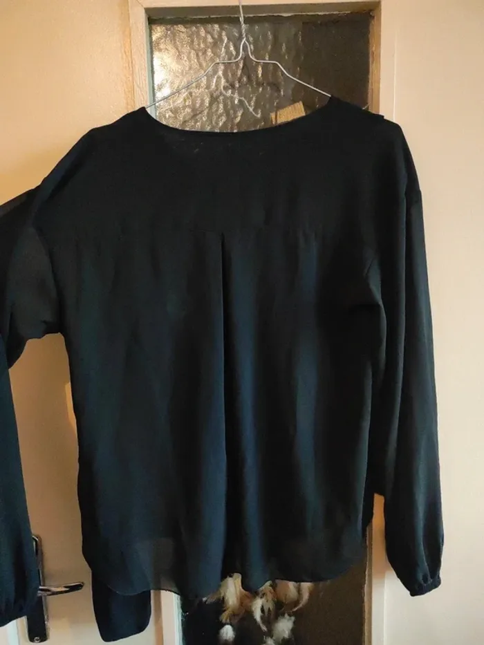 Blouse noir - photo numéro 4