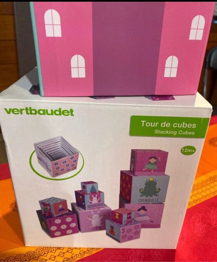 Tour de cubes - photo numéro 2