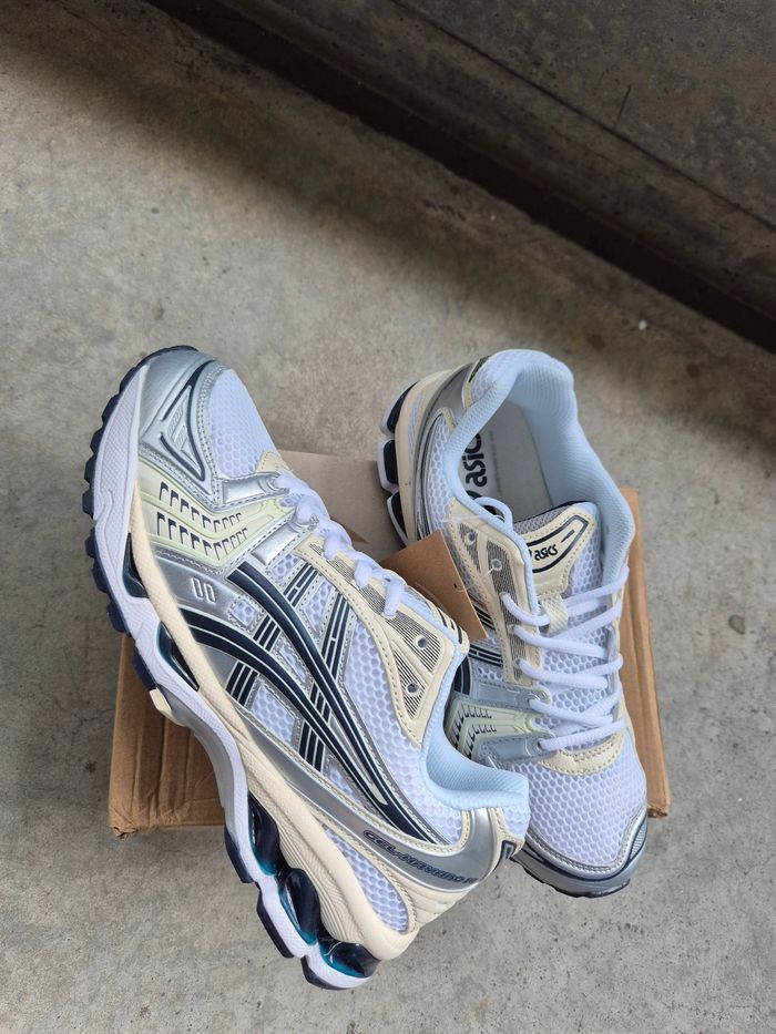 Asics gel kayano 14