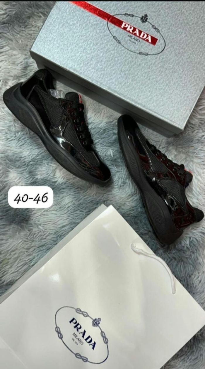 Prada - photo numéro 2