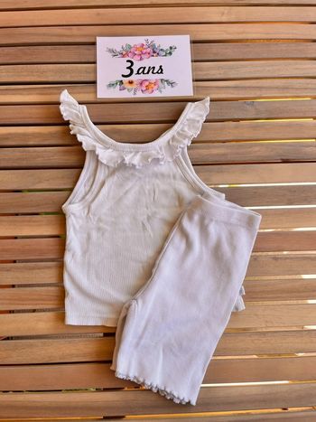 Ensemble blanche côtelé 3 ans