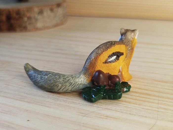 Figurine écureuil chipmunk Animal de la forêt - photo numéro 3