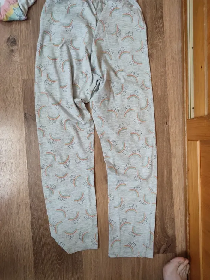 Pyjamas deux pièces - photo numéro 7