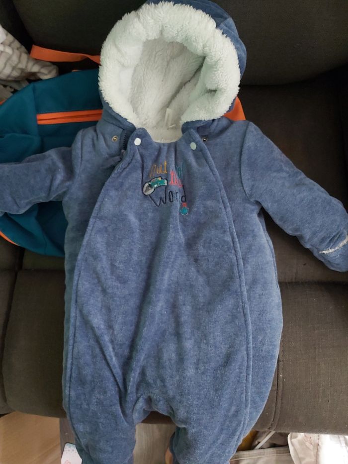 Lot bébé 3 mois - photo numéro 2