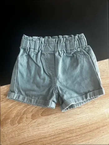 Short 6 mois
