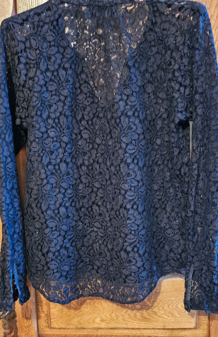 Blouse dentelle "le temps des cerises " - photo numéro 2