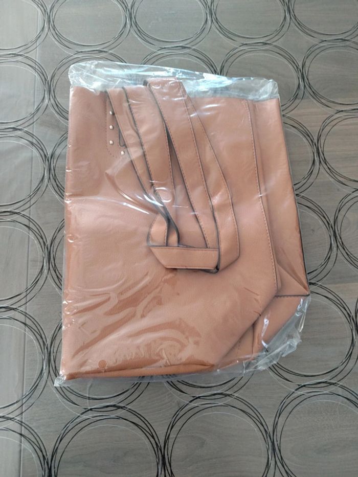 Grand sac neuf - photo numéro 2