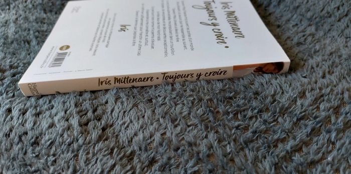 Iris Mittenaere - Toujours y Croire - photo numéro 6