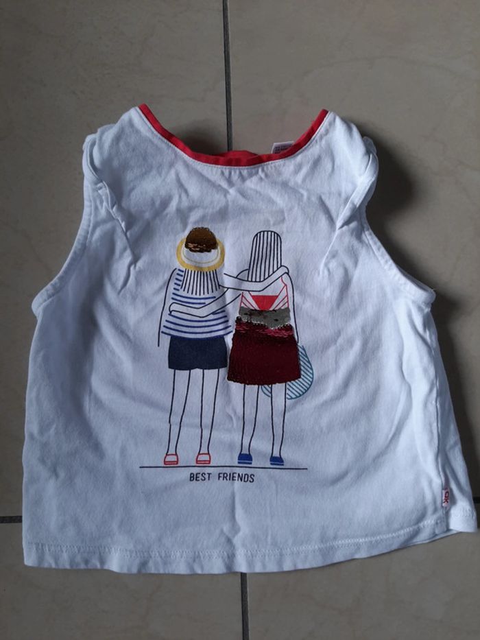 Tee shirt sans manches fille 5 ans