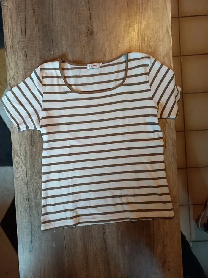 Tee-shirt 38/40 - photo numéro 5