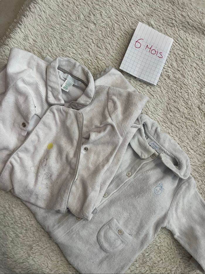 Lot 2 pyjamas
