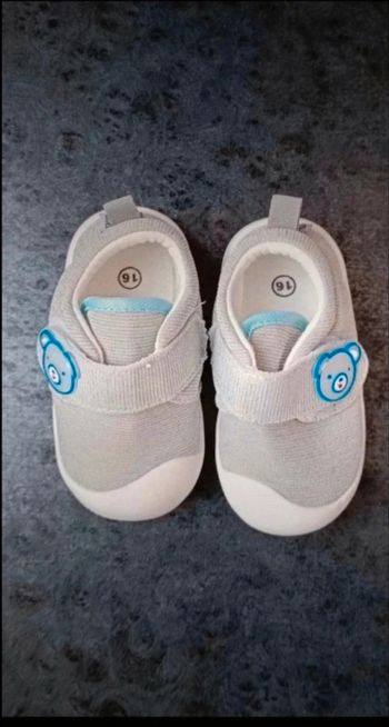 Chaussure 16 grise ours
