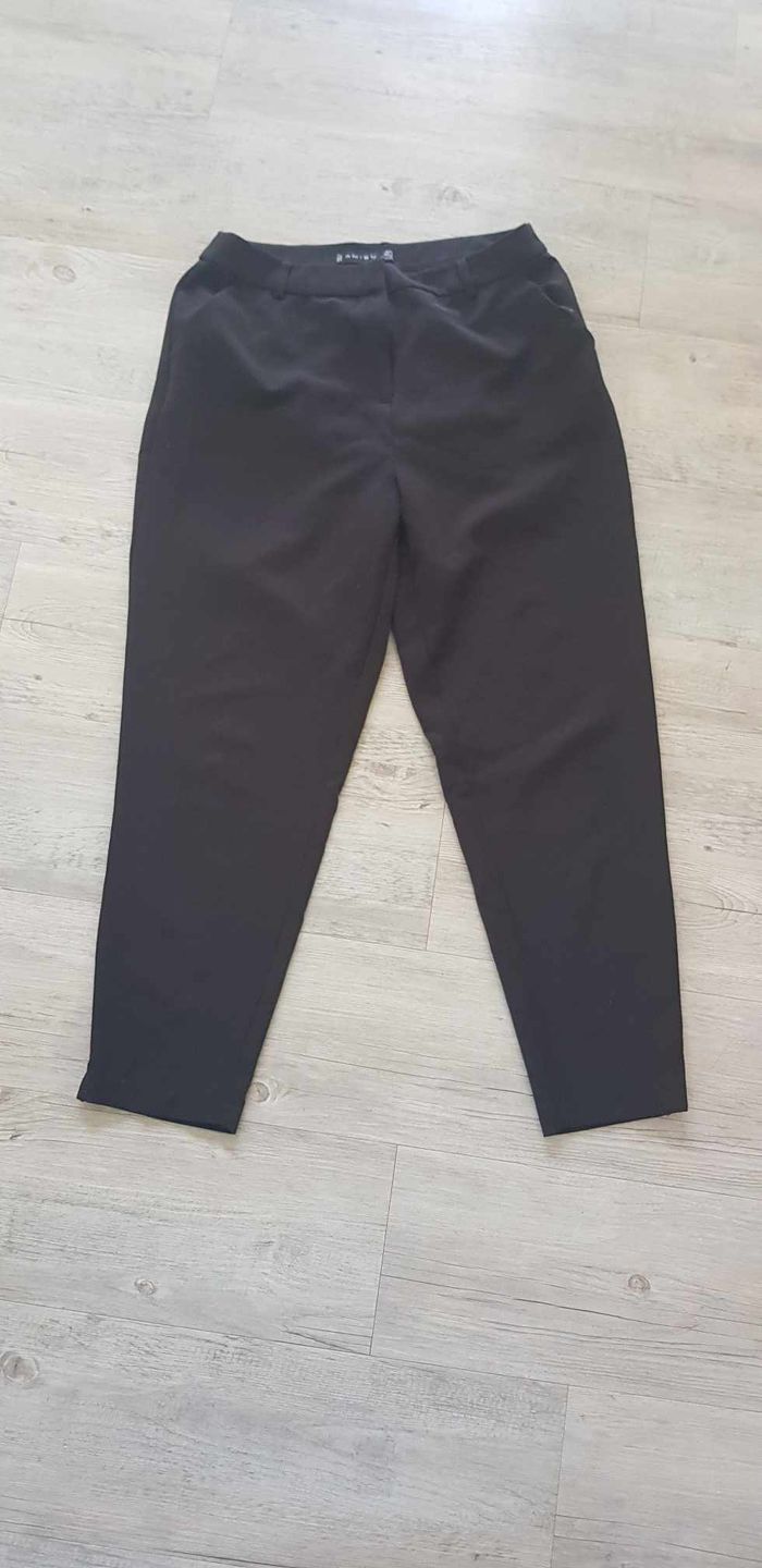 Pantalon carotte femme