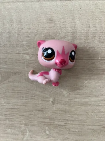 Figurine littlest petshop little pet shop loutre génération 7 g7