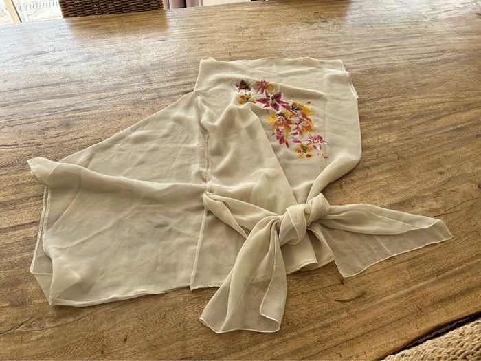 Haut asymétrique et sens taille unique