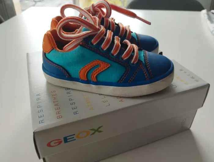 Basket Geox 24 bleue - photo numéro 4
