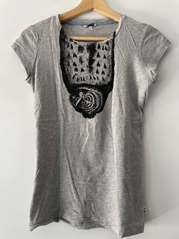 Tee shirt très bon état