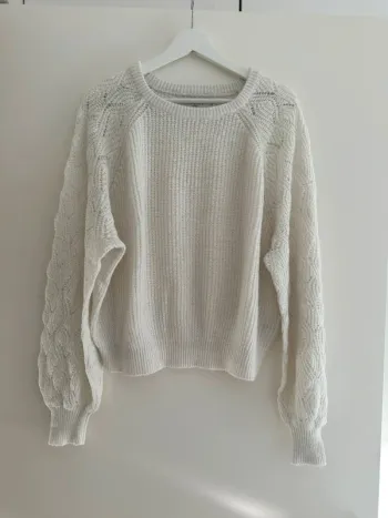 Pull blanc Costes femme M – chaud, doux, manches torsadées