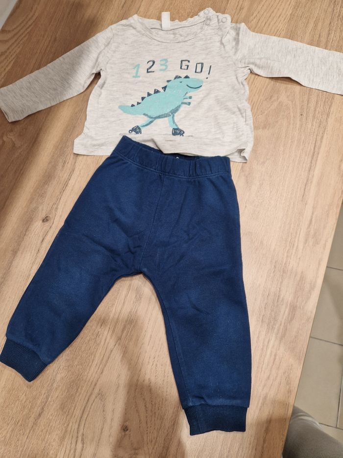 Pyjama 2 pièces 9 mois