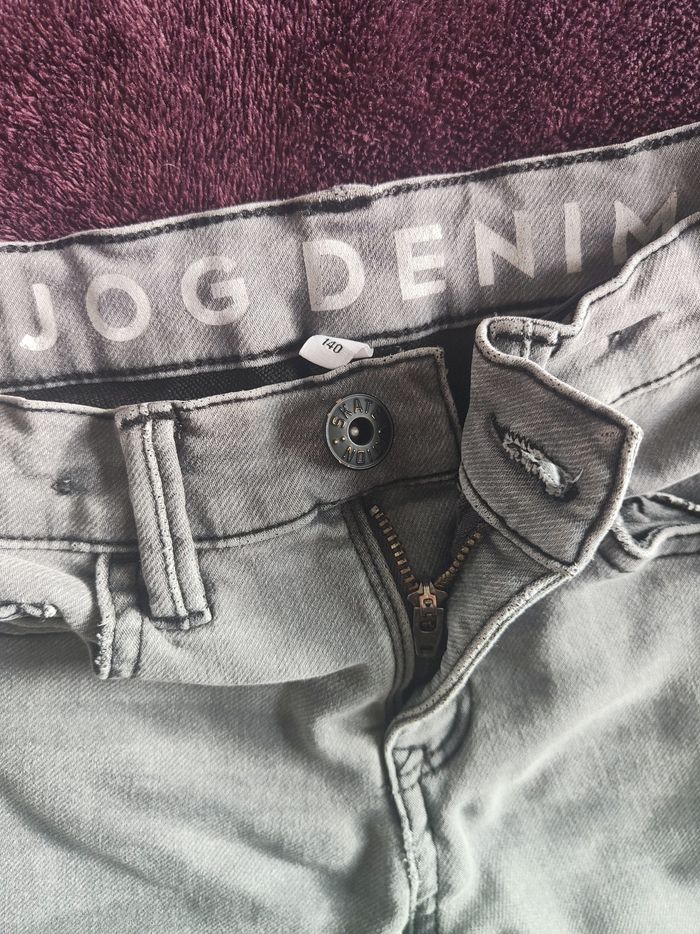 Jeans slim gris clair C et A 10 ans boy - photo numéro 3