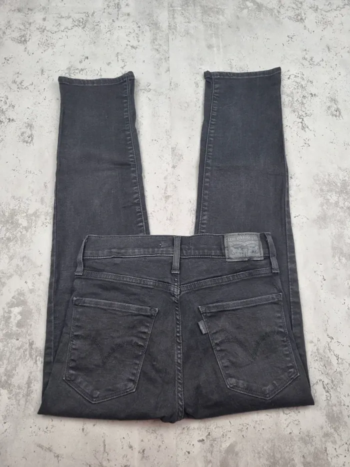 Jean Levi’s 724 noir – Taille 36 FR/ 26 US Femme (mesures en photos) - photo numéro 3