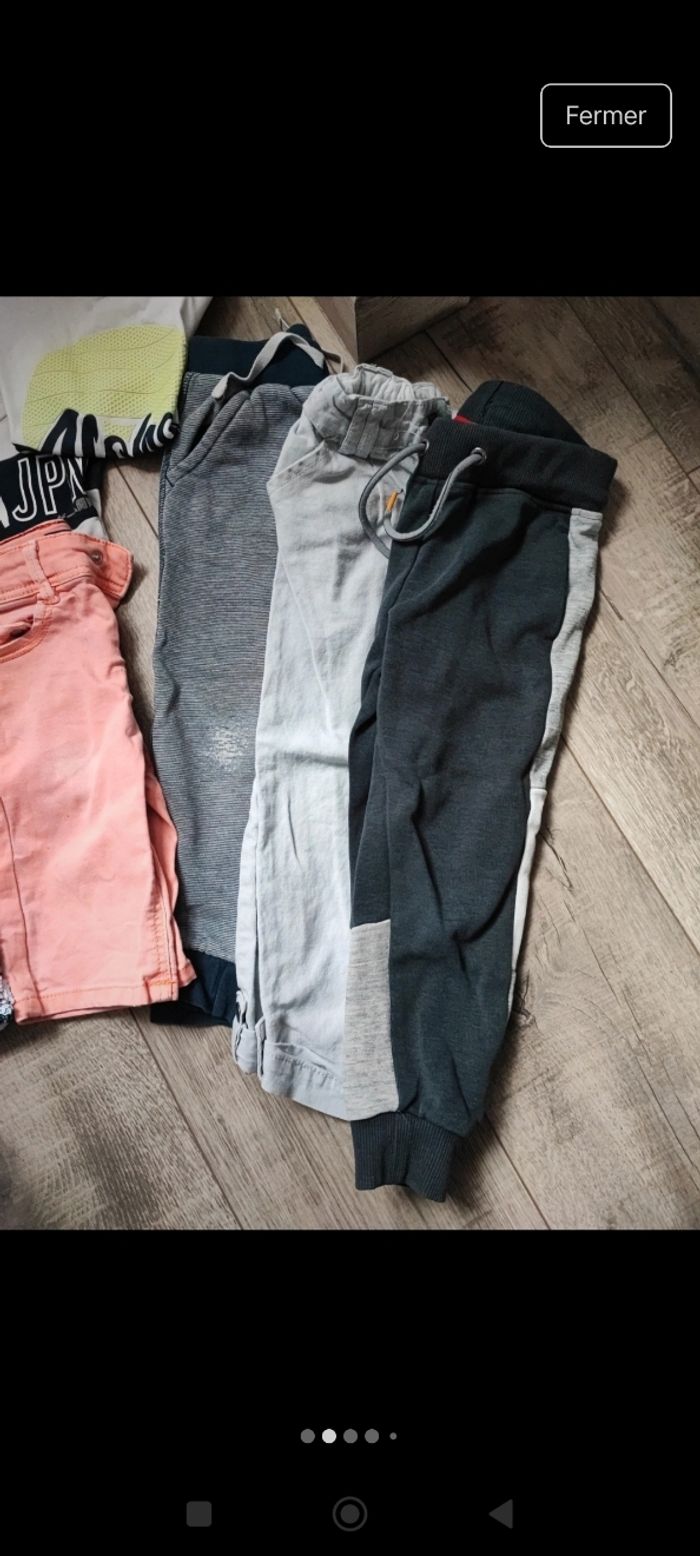 Lot vêtements 4 ans garçon - photo numéro 2