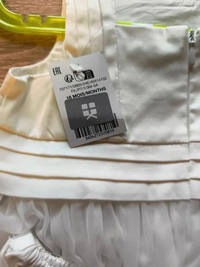 Robe blanche - photo numéro 3