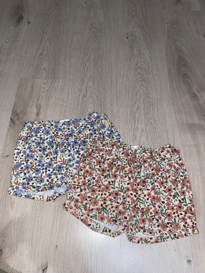 Deux shorts Lola Palacios