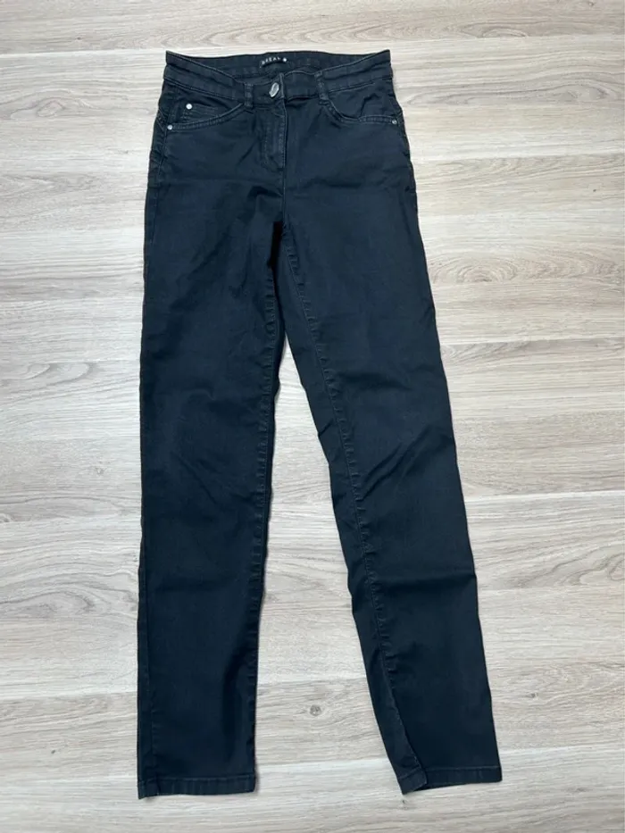 Jean noir breal taille 36 - photo numéro 2
