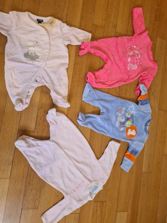 Lot de 13 vêtements bébé 0mois à 1 mois - photo numéro 6