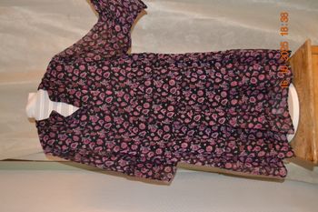 Robe mauve/rose mi-cuisse, taille 48