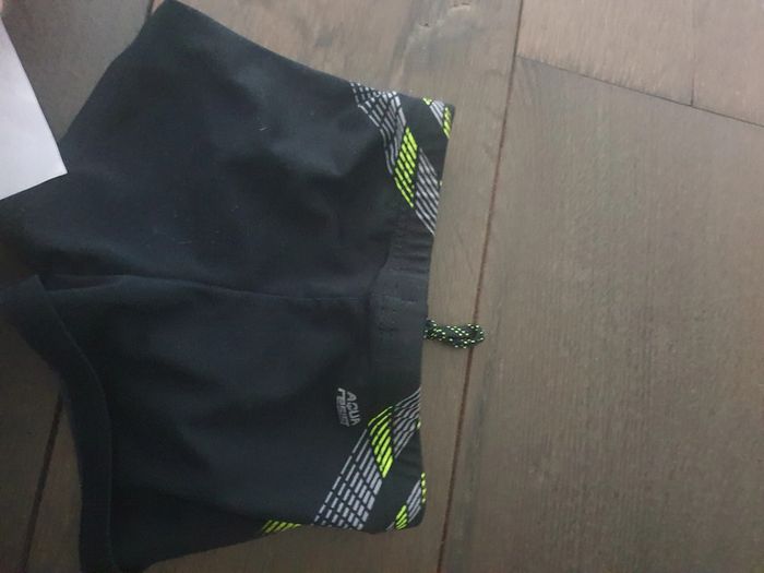 Lot de maillots garçon 3 / 4ans - photo numéro 11
